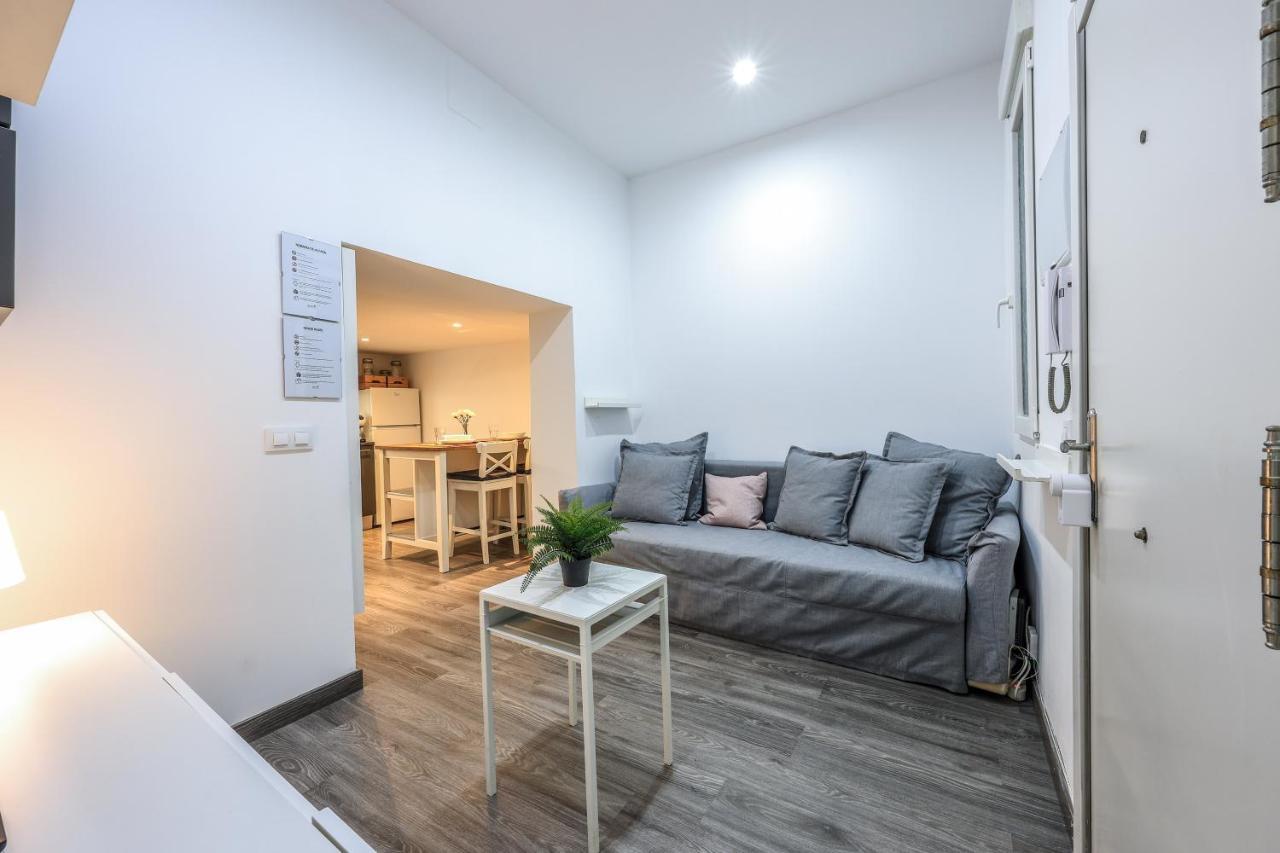 Discover Madrid From Our Cozy Studio Kültér fotó